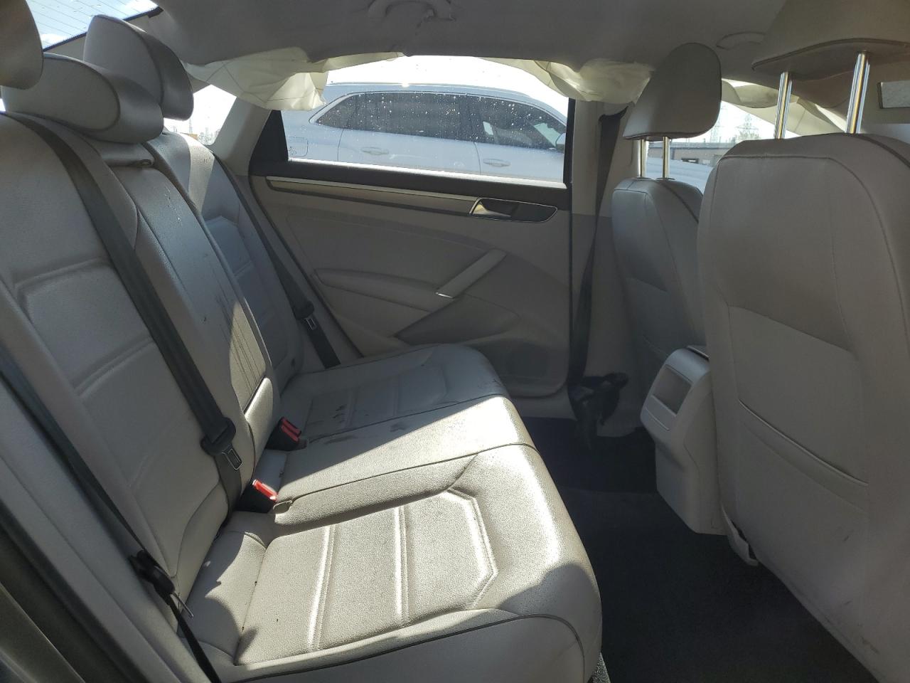 2018 Volkswagen Passat S VIN: 1VWAA7A3XJC043941 Lot: 86547805