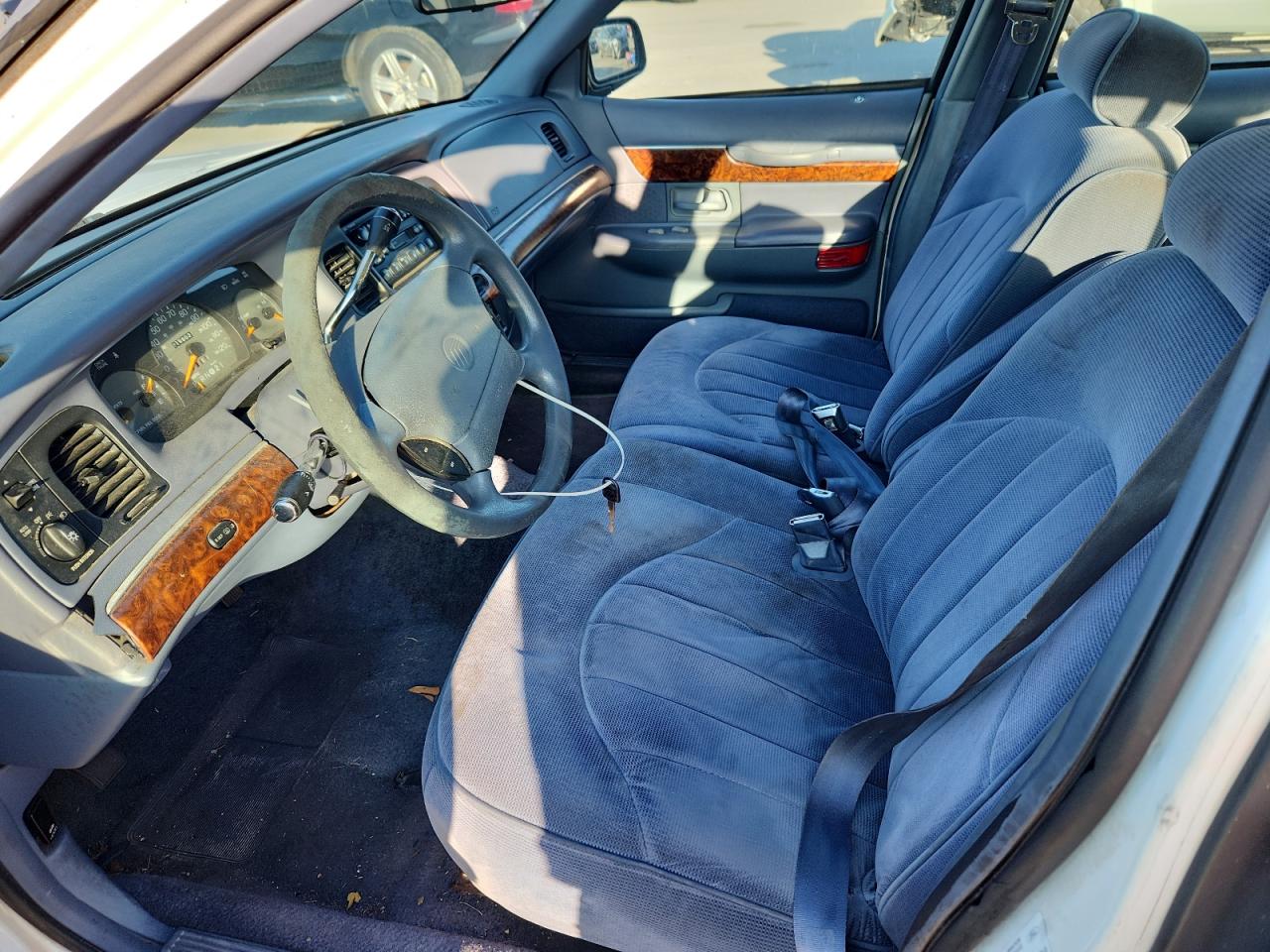 1997 Mercury Grand Marq VIN: 2MELM74W6VX700010 Lot: 82351545