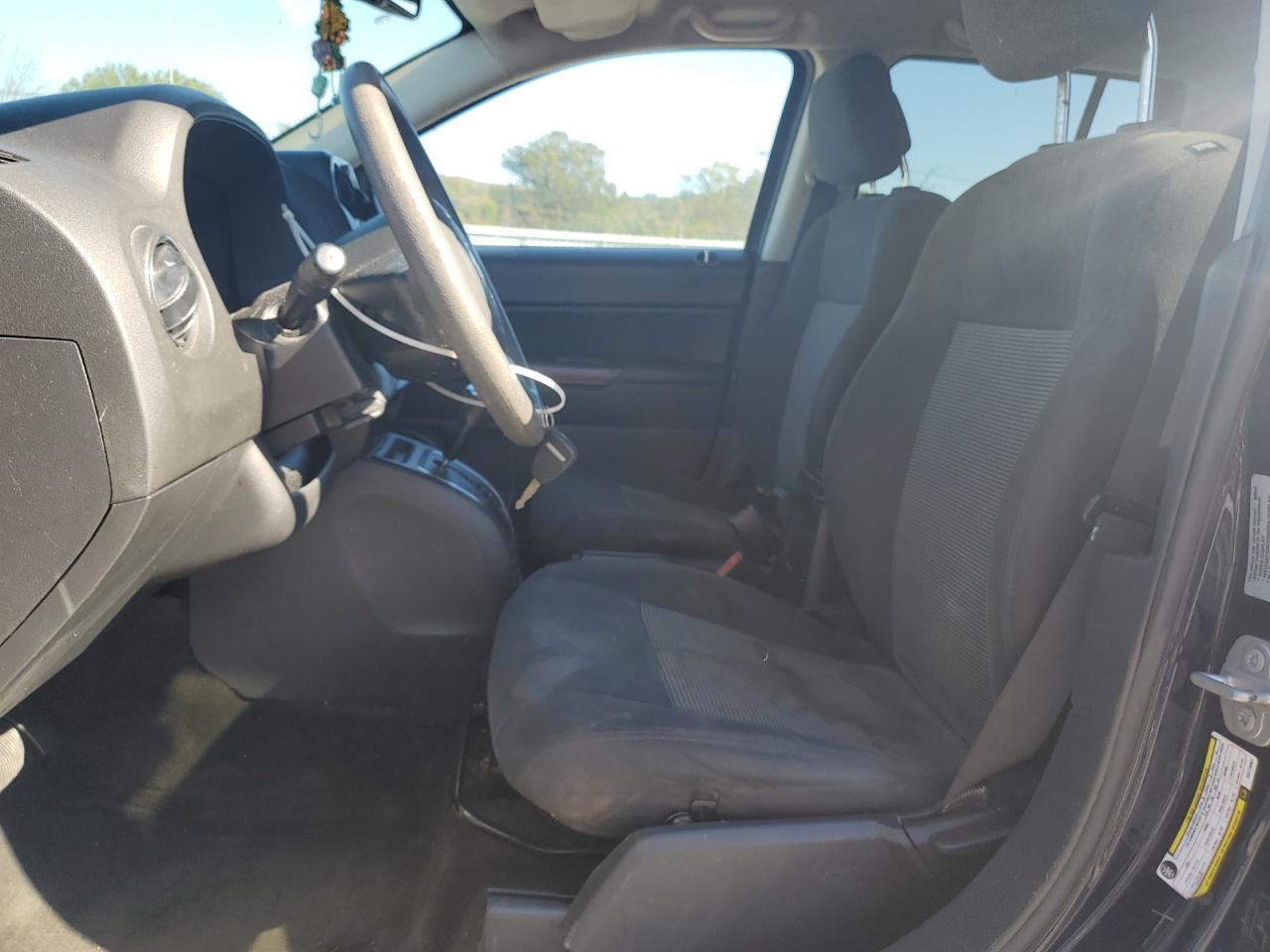 2017 Jeep Compass Sport VIN: 1C4NJCBA0HD119097 Lot: 86615705