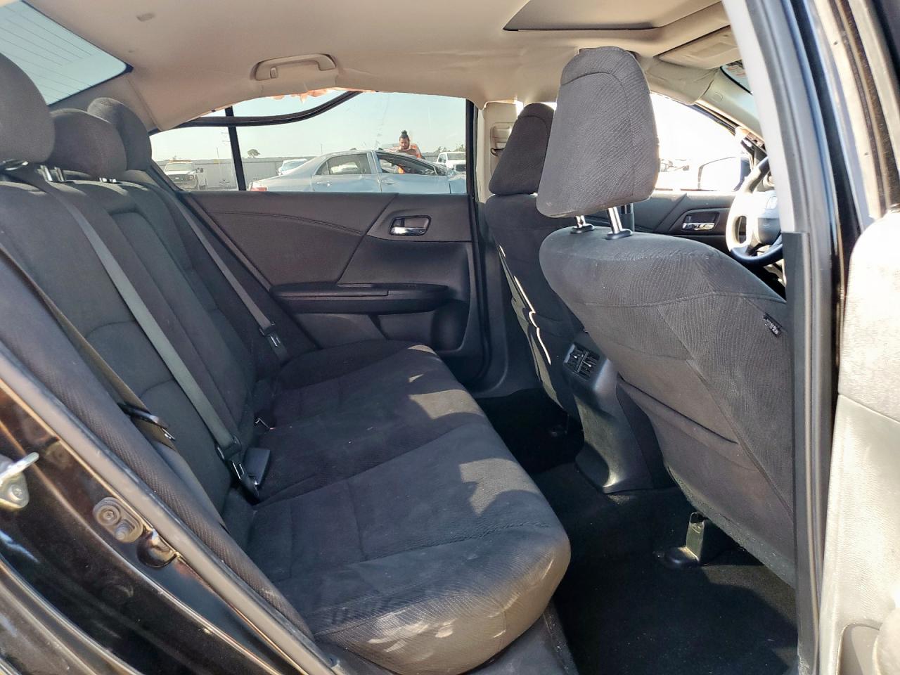 2015 Honda Accord Ex VIN: 1HGCR2F72FA241663 Lot: 82403605