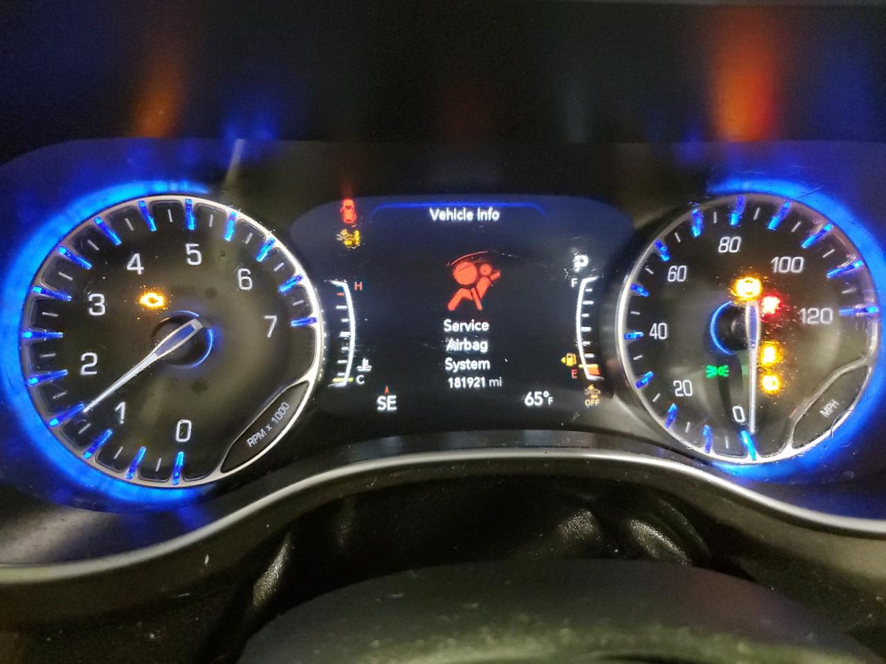 2017 Chrysler Pacifica Limited VIN: 2C4RC1GG8HR517670 Lot: 86470345