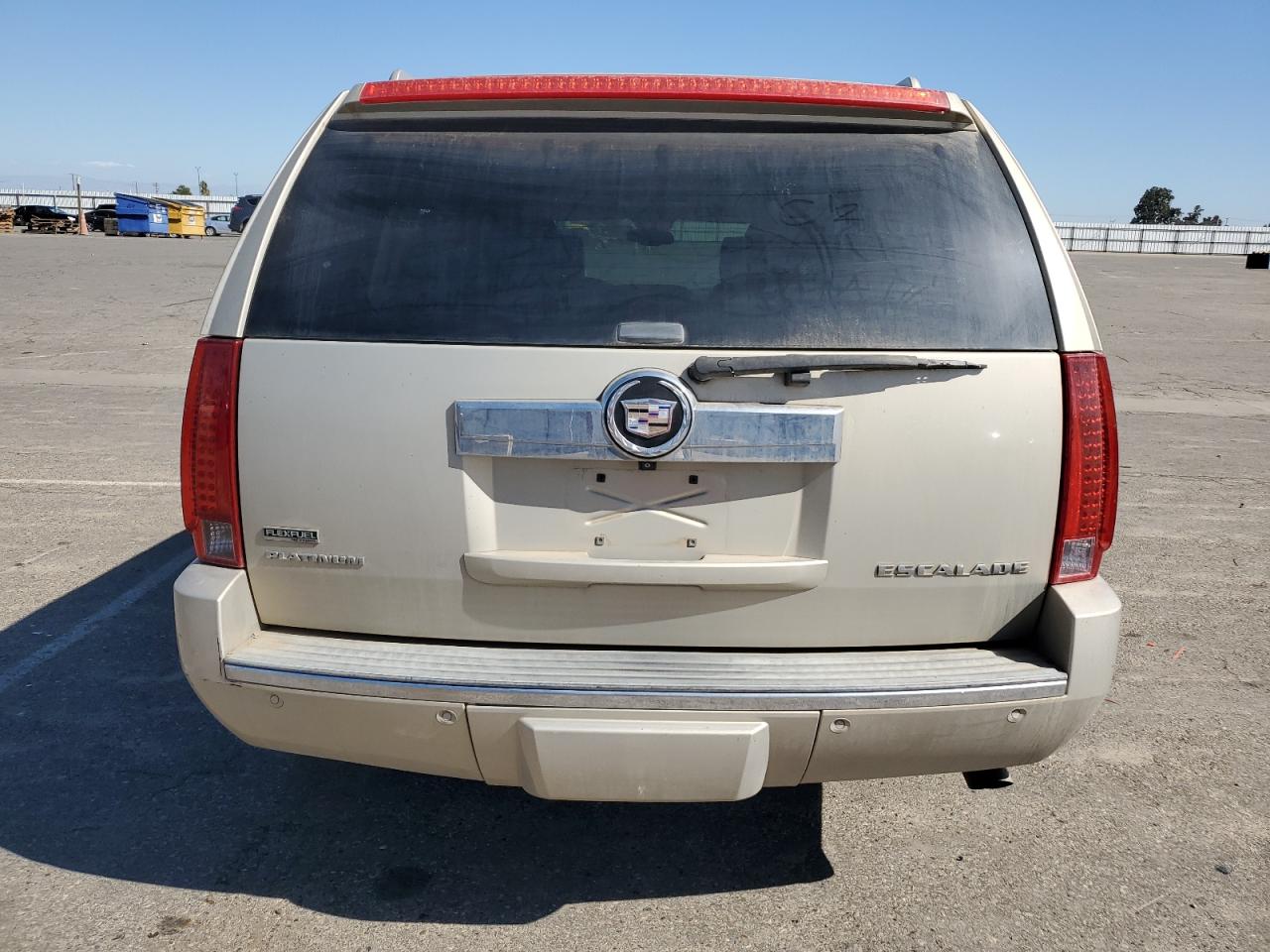 2011 Cadillac Escalade Esv Platinum VIN: 1GYS4KEF0BR140709 Lot: 82228335