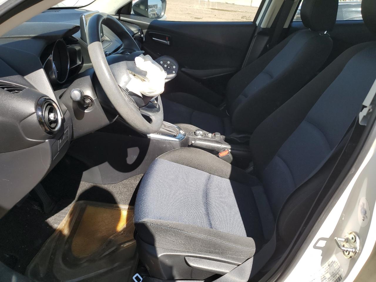 2018 Toyota Yaris Ia VIN: 3MYDLBYV9JY308393 Lot: 81993055