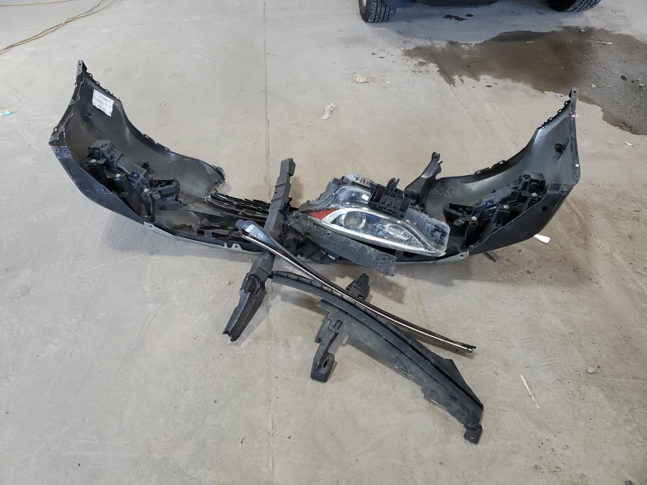 2018 Infiniti Qx30 Base VIN: SJKCH5CR8JA049419 Lot: 89842885