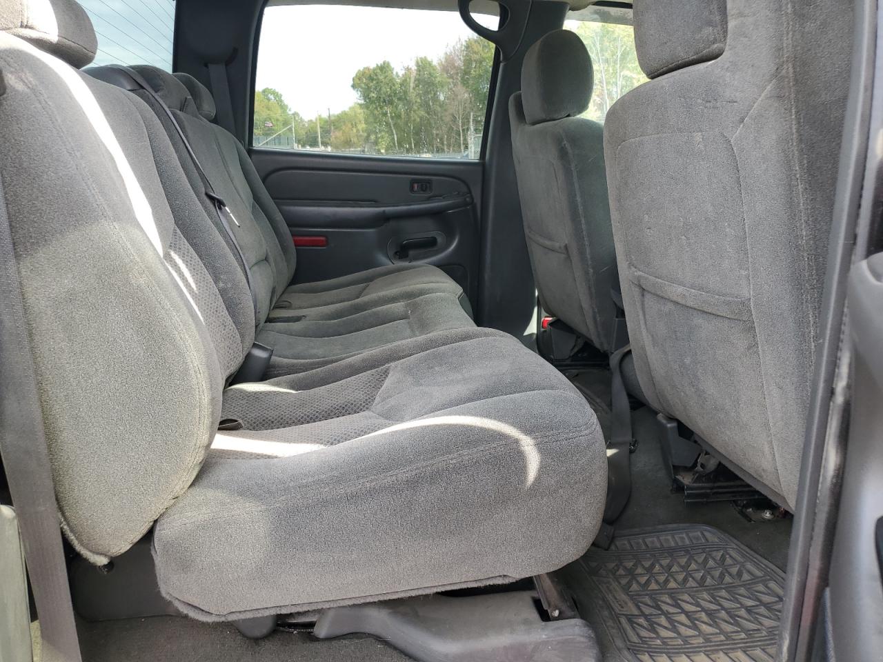 2004 Chevrolet Silverado K1500 VIN: 2GCEK13T041371262 Lot: 84595525