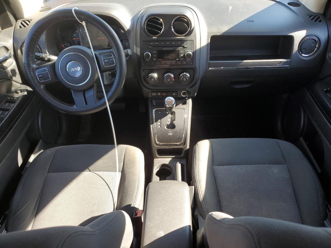 2013 Jeep Compass Latitude VIN: 1C4NJDEB5DD207552 Lot: 84934515