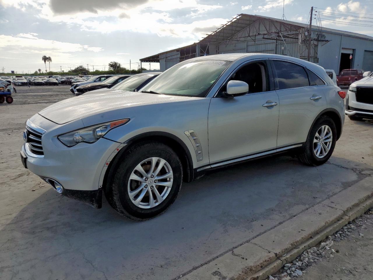 INFINITI QX70 2015. Lot# 85263685. VIN JN8CS1MU1FM381440. Photo 1