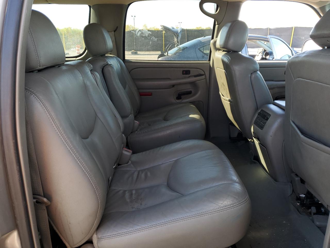 2004 GMC Yukon Xl K1500 VIN: 3GKFK16ZX4G186927 Lot: 90629535