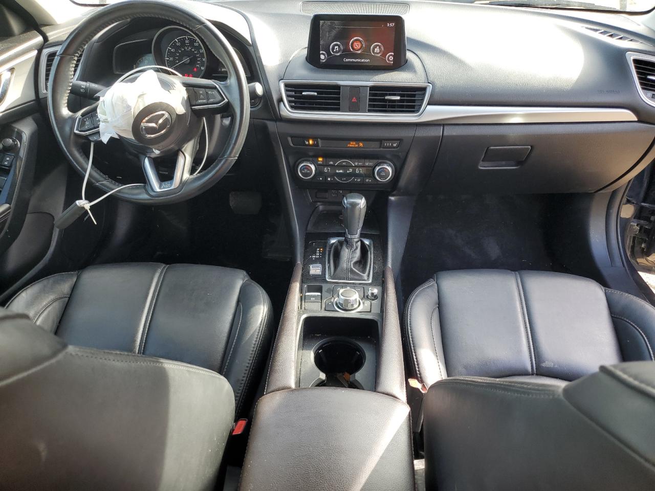 2018 Mazda 3 Touring VIN: 3MZBN1V36JM250292 Lot: 84733985