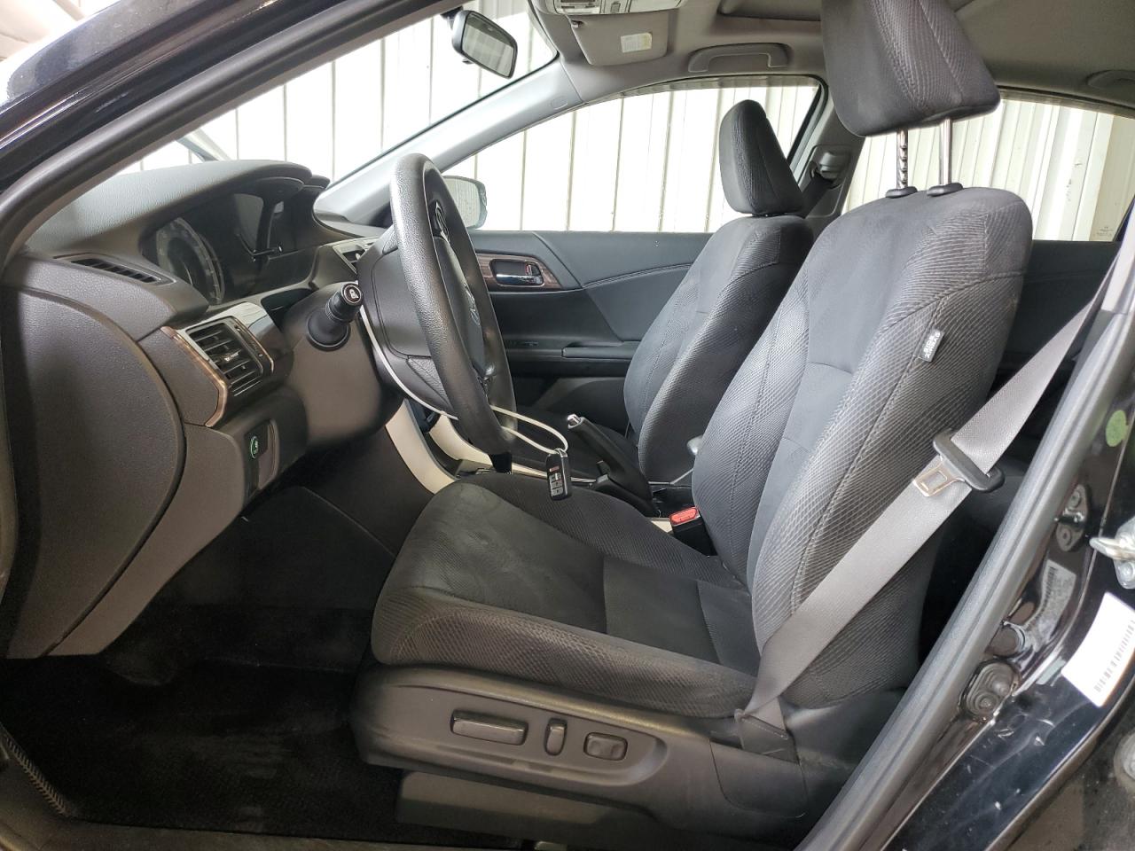 2017 Honda Accord Ex VIN: 1HGCR2F70HA285213 Lot: 85311205