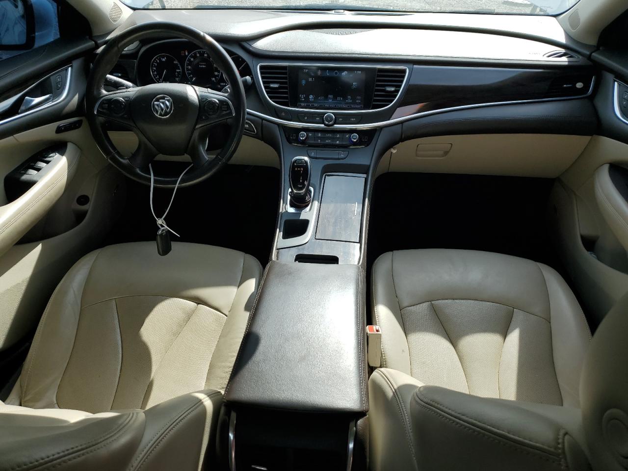 2017 Buick Lacrosse Essence VIN: 1G4ZP5SS0HU164007 Lot: 82763615