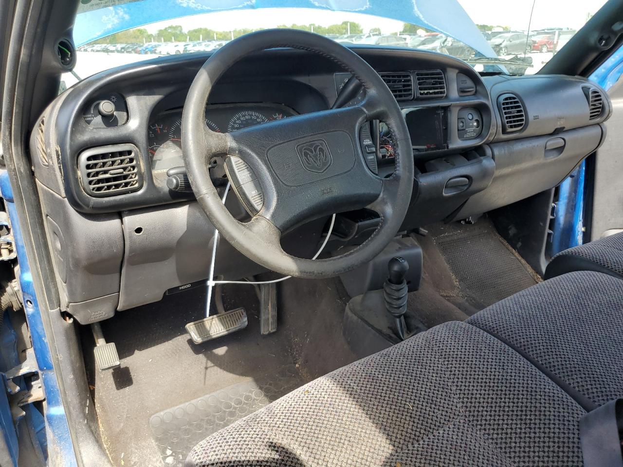 1998 Dodge Ram 1500 VIN: 3B7HF13Z9WG223241 Lot: 84933595