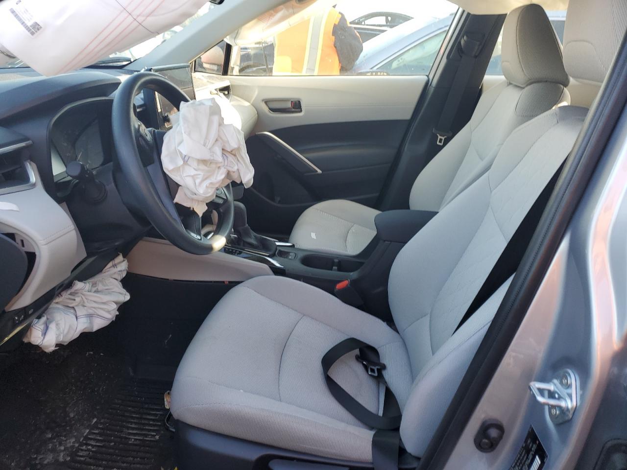 2024 Toyota Corolla Cross L VIN: 7MUAAABG9RV096910 Lot: 84258855