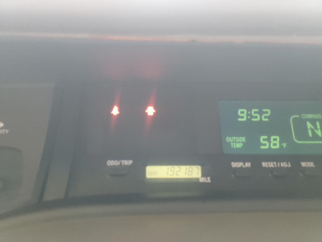 2004 Toyota Avalon Xl VIN: 4T1BF28B44U379720 Lot: 85427825