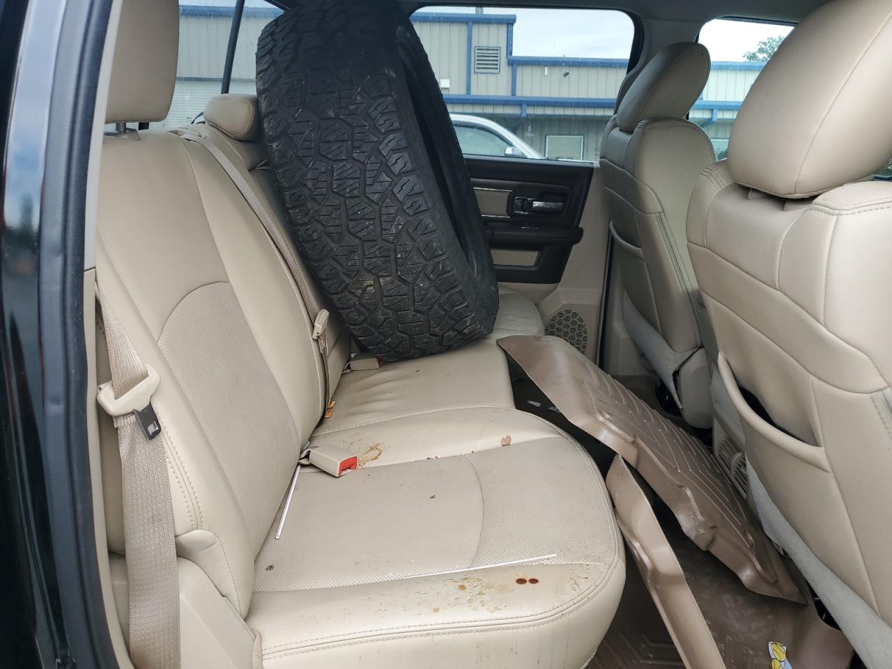 2015 Ram 1500 Laramie VIN: 1C6RR7NT8FS600763 Lot: 82345975