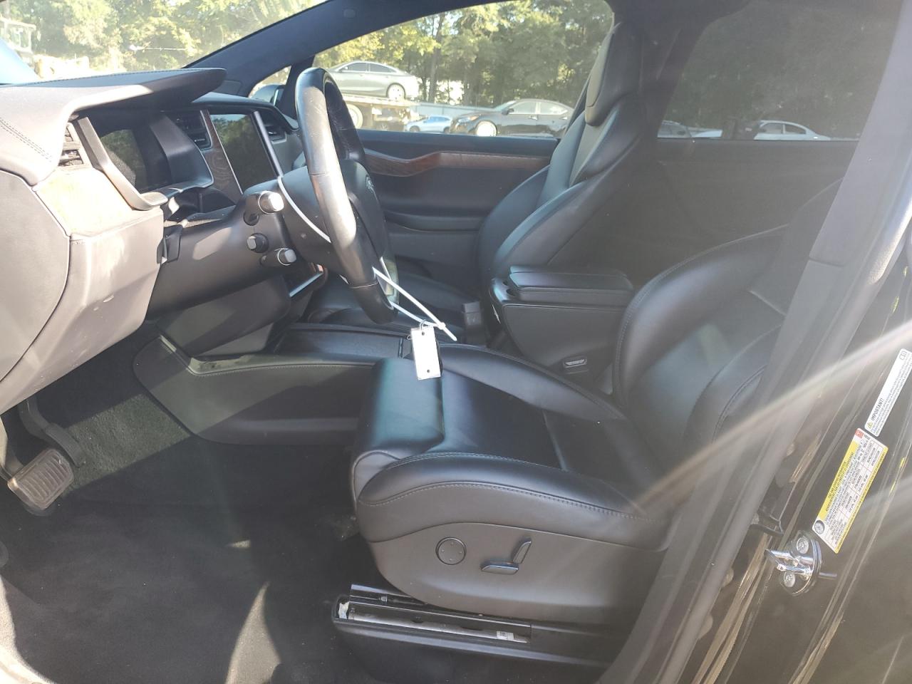 2018 Tesla Model X VIN: 5YJXCBE22JF128352 Lot: 85075025