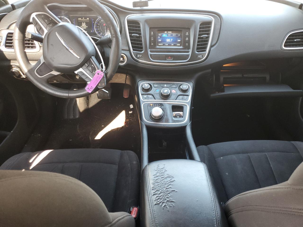 2015 Chrysler 200 Limited VIN: 1C3CCCABXFN741651 Lot: 82390895