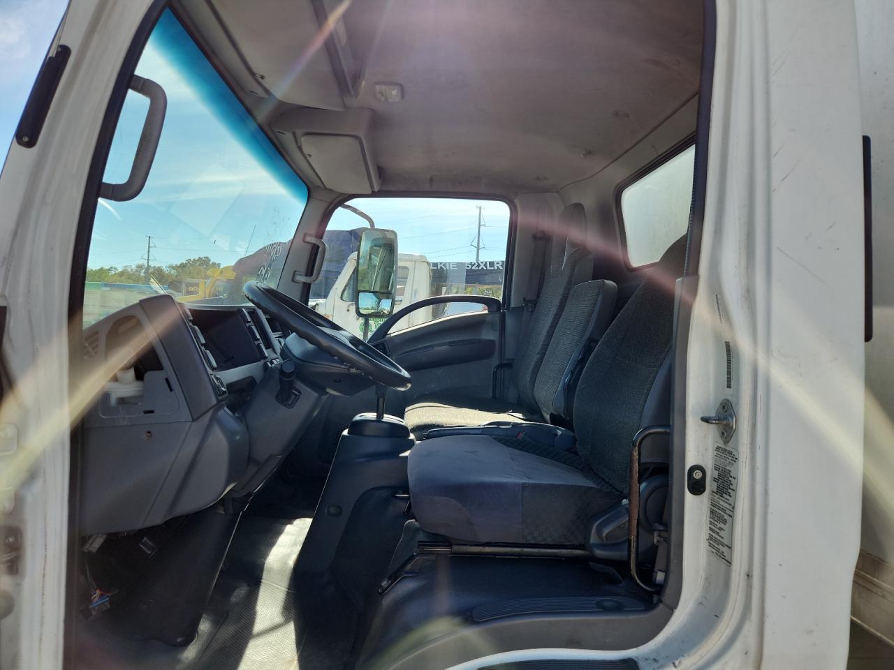 2015 Isuzu Npr Hd Box Truck VIN: 54DC4W1B3FS801535 Lot: 87193395