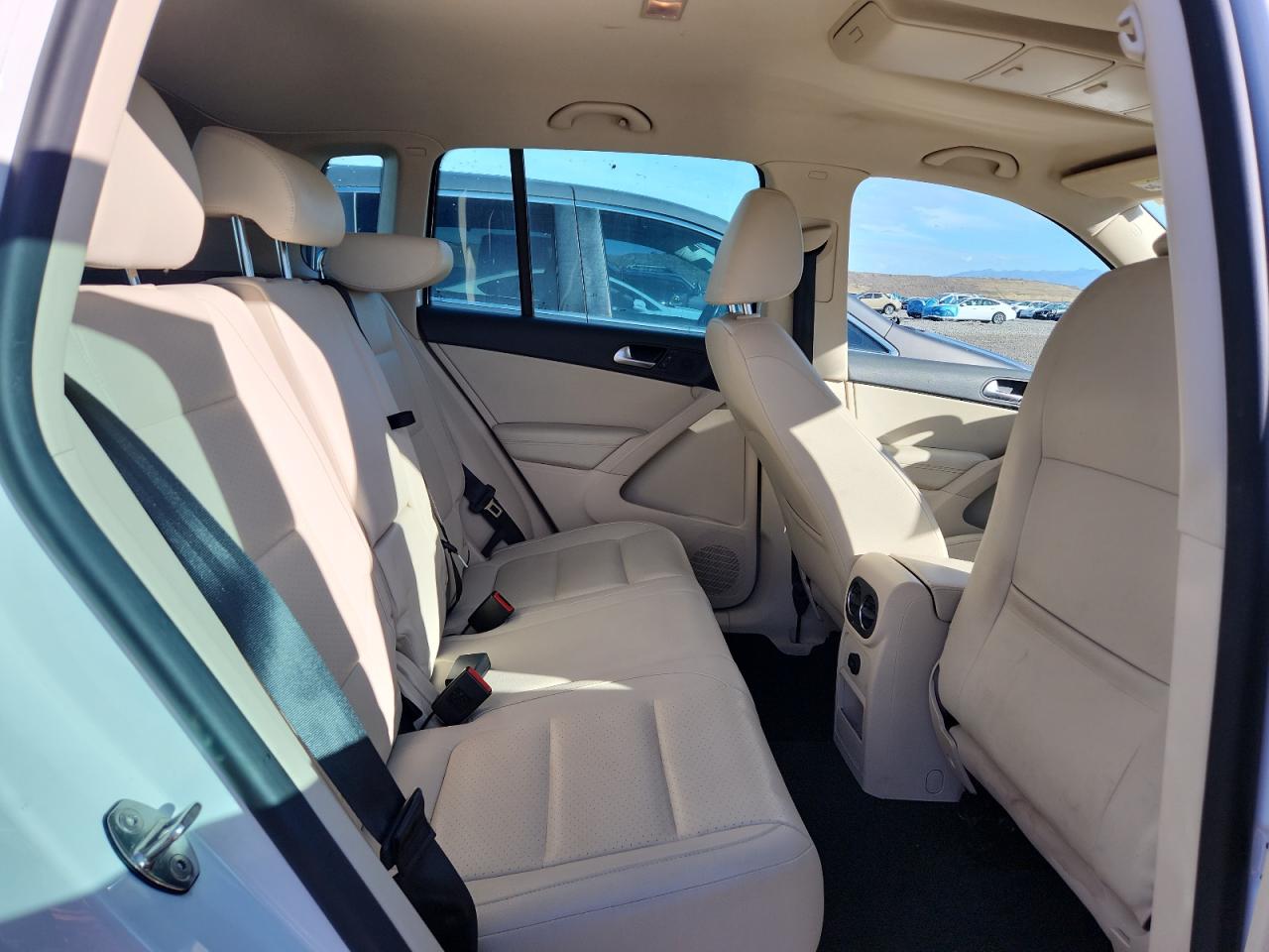 2013 Volkswagen Tiguan S VIN: WVGAV3AX9DW570175 Lot: 86165475