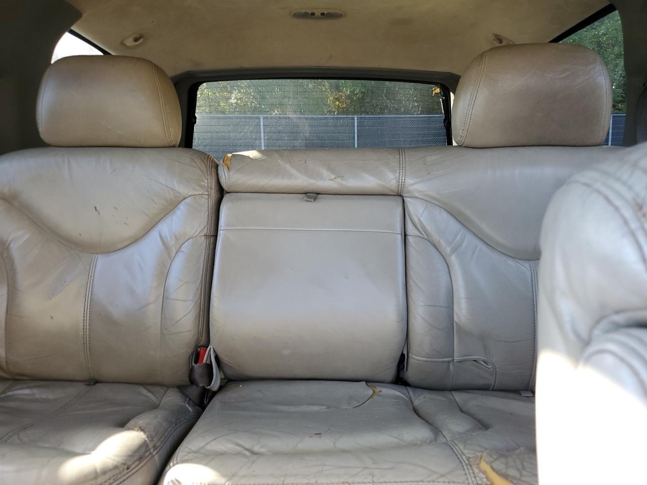 2000 GMC Yukon VIN: 1GKEC13V9YJ154758 Lot: 85518275