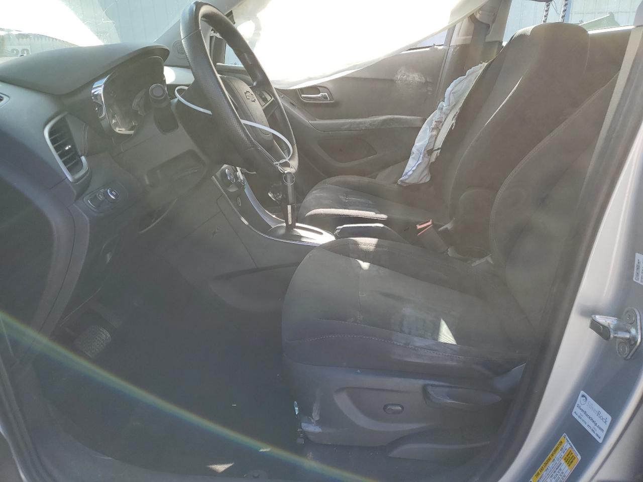 2018 Chevrolet Trax Ls VIN: 3GNCJKSB9JL211472 Lot: 82761455