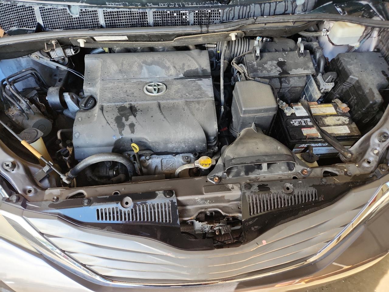 2013 Toyota Sienna Xle VIN: 5TDYK3DC3DS301481 Lot: 84964545