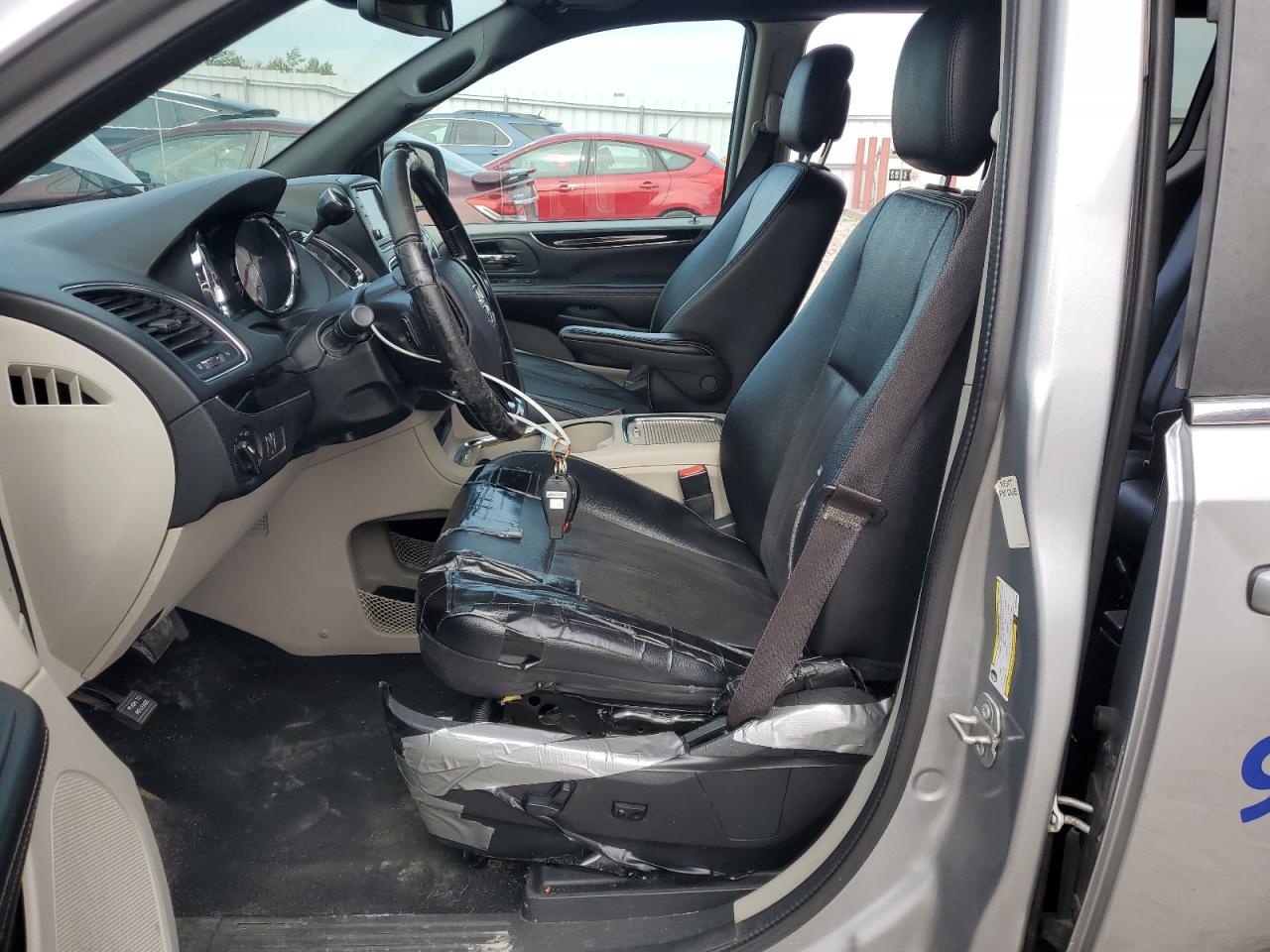 2019 Dodge Grand Caravan Sxt VIN: 2C4RDGCG9KR735209 Lot: 81962305