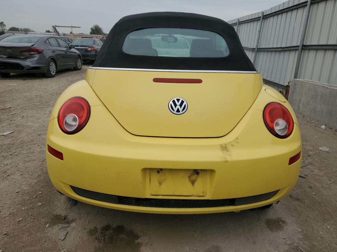 2008 Volkswagen New Beetle Convertible Se VIN: 3VWRF31Y18M411618 Lot: 86151565