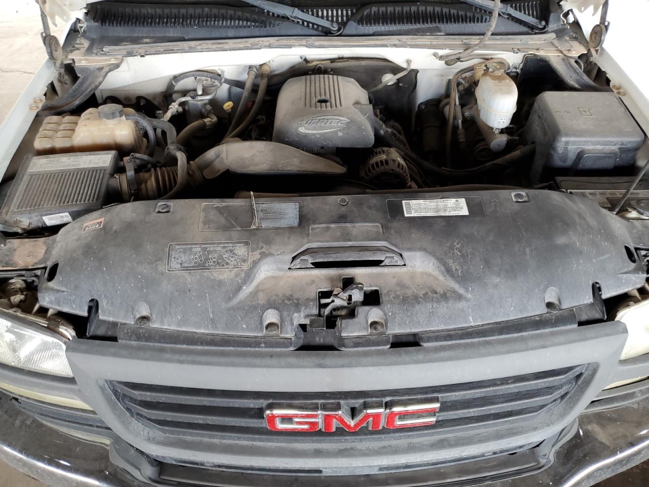 2005 GMC Sierra K2500 Heavy Duty VIN: 1GTHK29U95E253262 Lot: 85589205