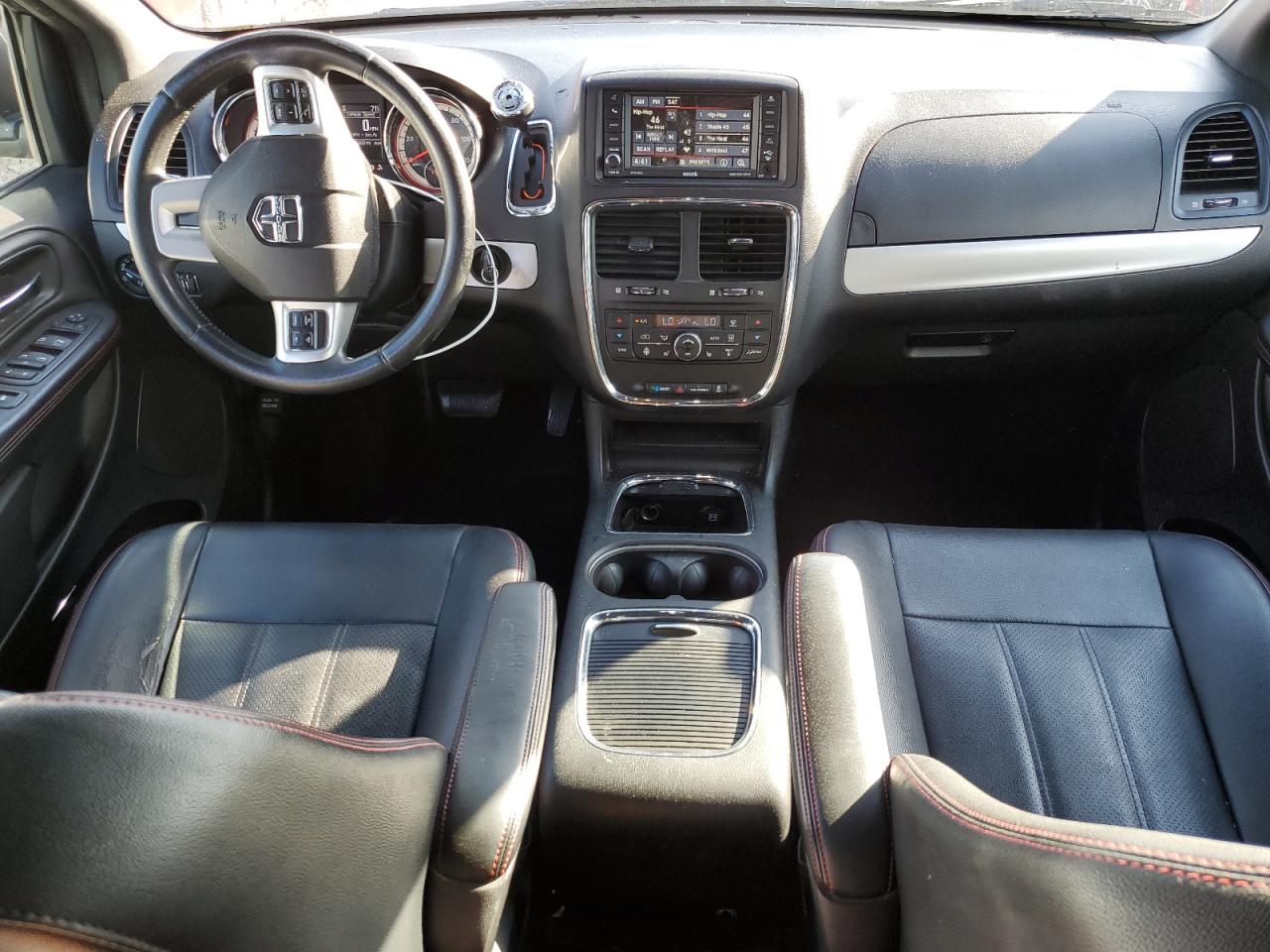 2016 Dodge Grand Caravan R/T VIN: 2C4RDGEG7GR168342 Lot: 81900535