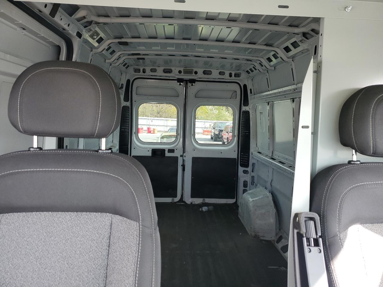 2021 Ram Promaster 2500 2500 High VIN: 3C6LRVDG6ME570290 Lot: 89841595