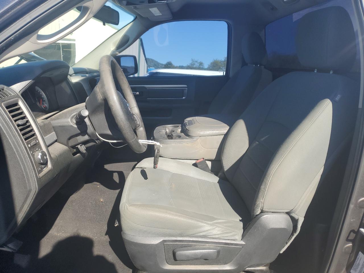 2014 Ram 1500 St VIN: 3C6JR6AT1EG214916 Lot: 86828545