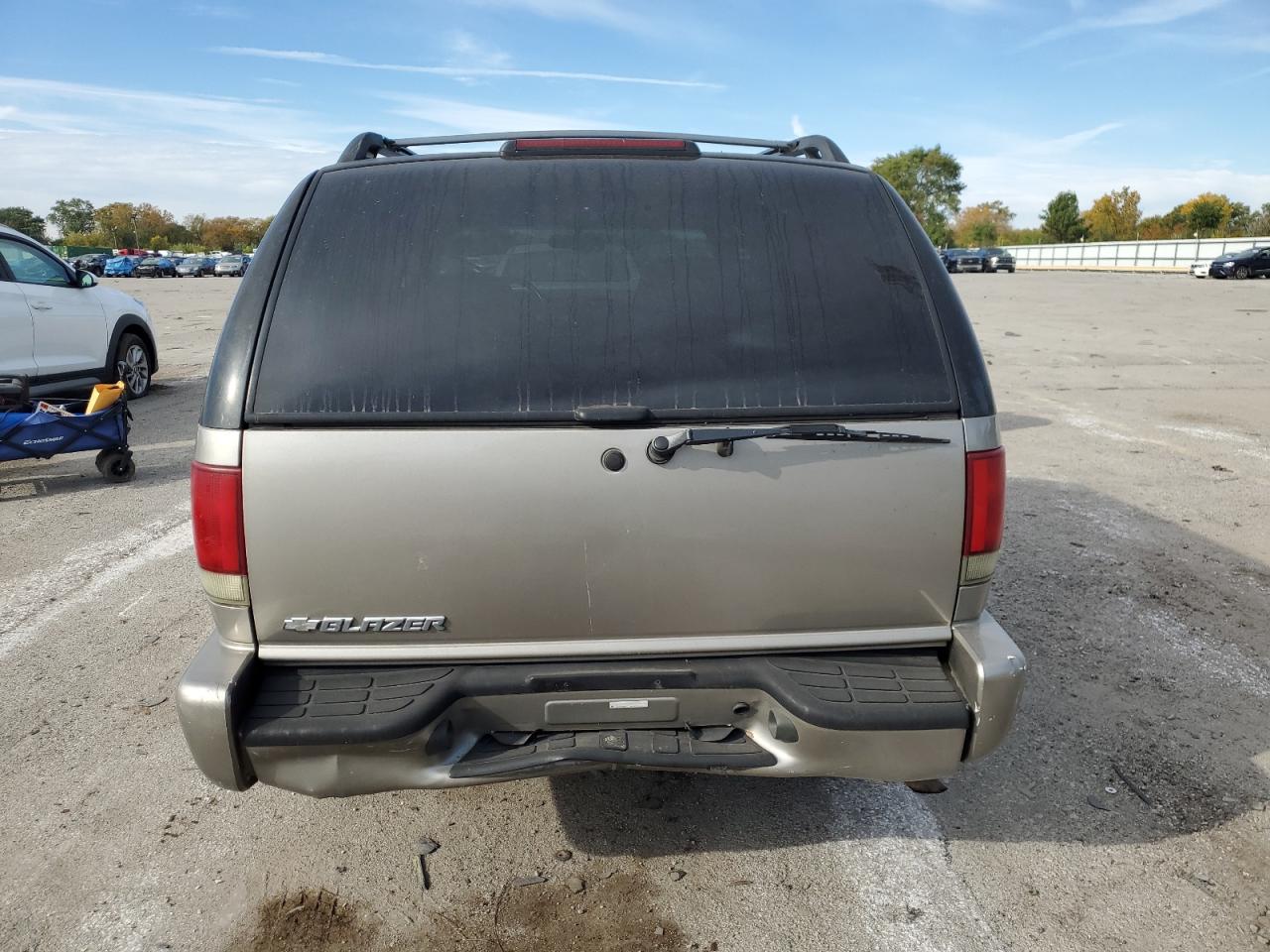 2004 Chevrolet Blazer VIN: 1GNCS13XX4K126065 Lot: 90414355