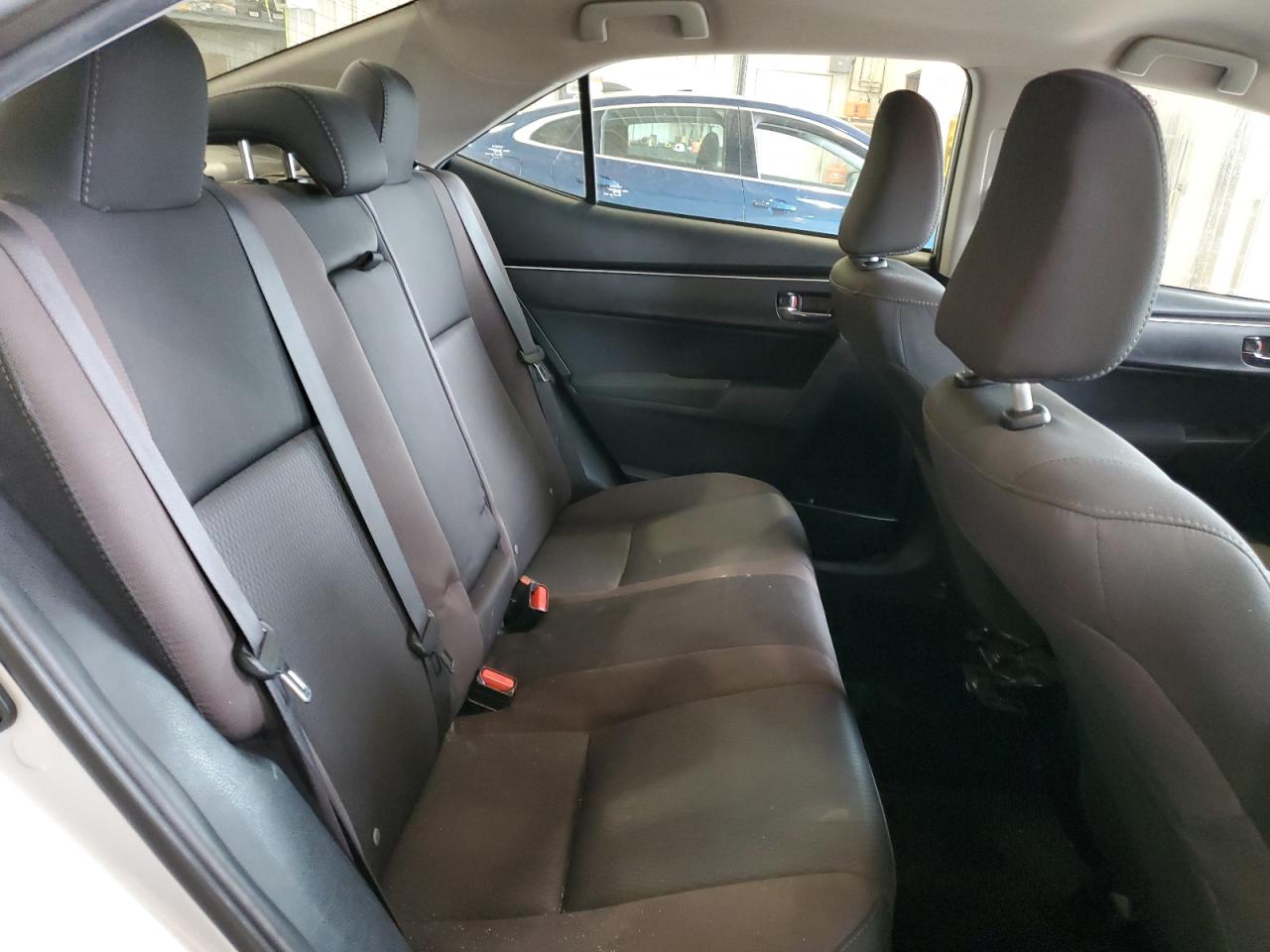 2017 Toyota Corolla L VIN: 5YFBURHE7HP585436 Lot: 85383915