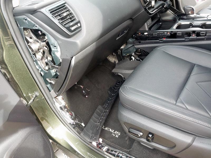 2022 LEXUS NX 450H +