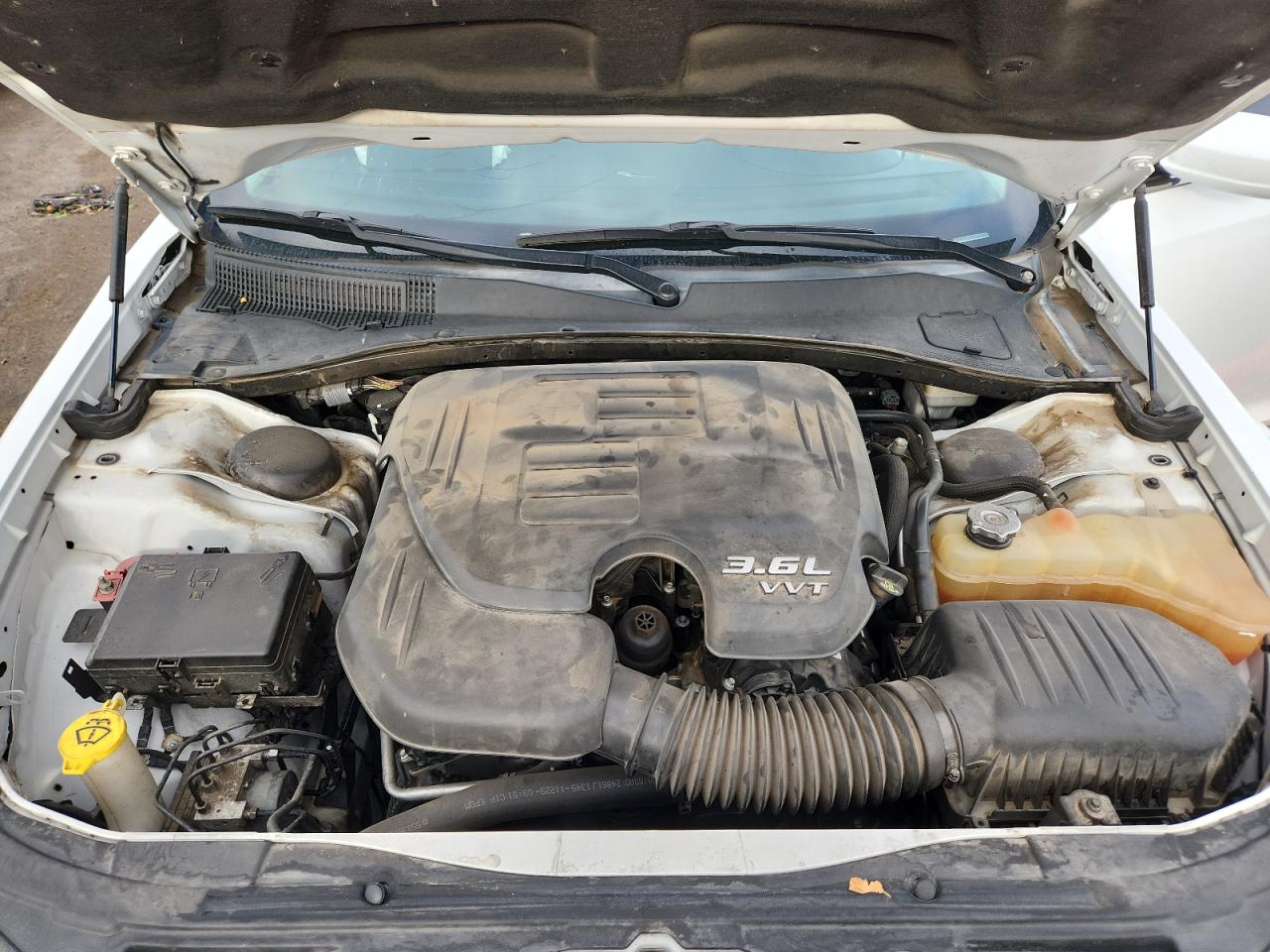 2015 Chrysler 300 Limited VIN: 2C3CCAAG3FH867746 Lot: 85763905