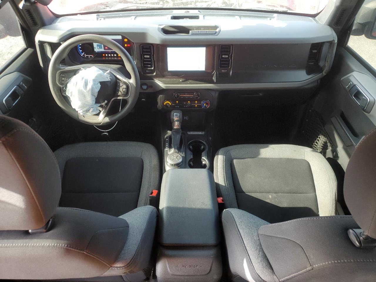 2021 Ford Bronco Base VIN: 1FMDE5BH8MLA79839 Lot: 85903995