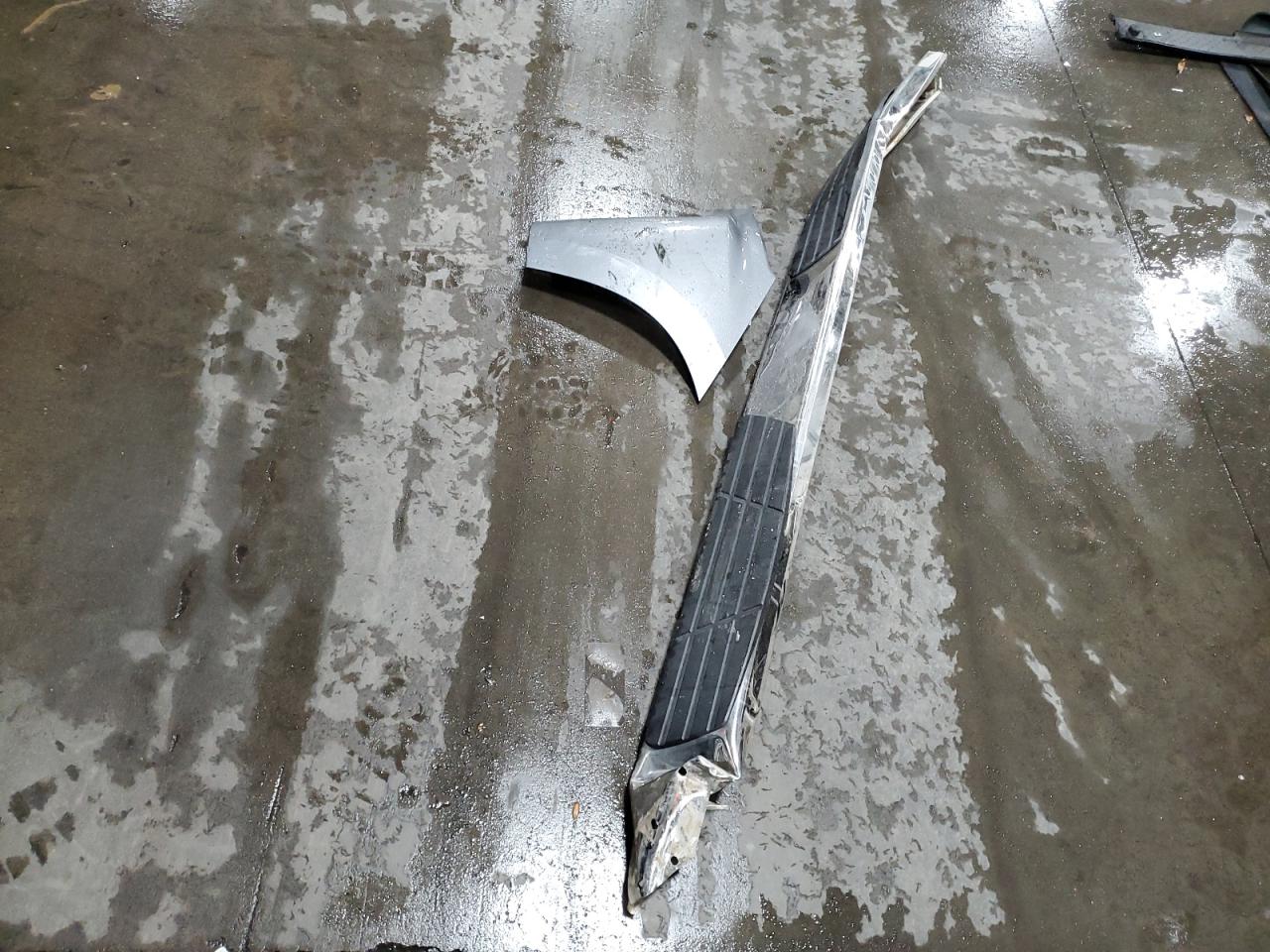 2022 Chevrolet Silverado Ltd K1500 Lt VIN: 1GCUYDET9NZ185740 Lot: 90527425