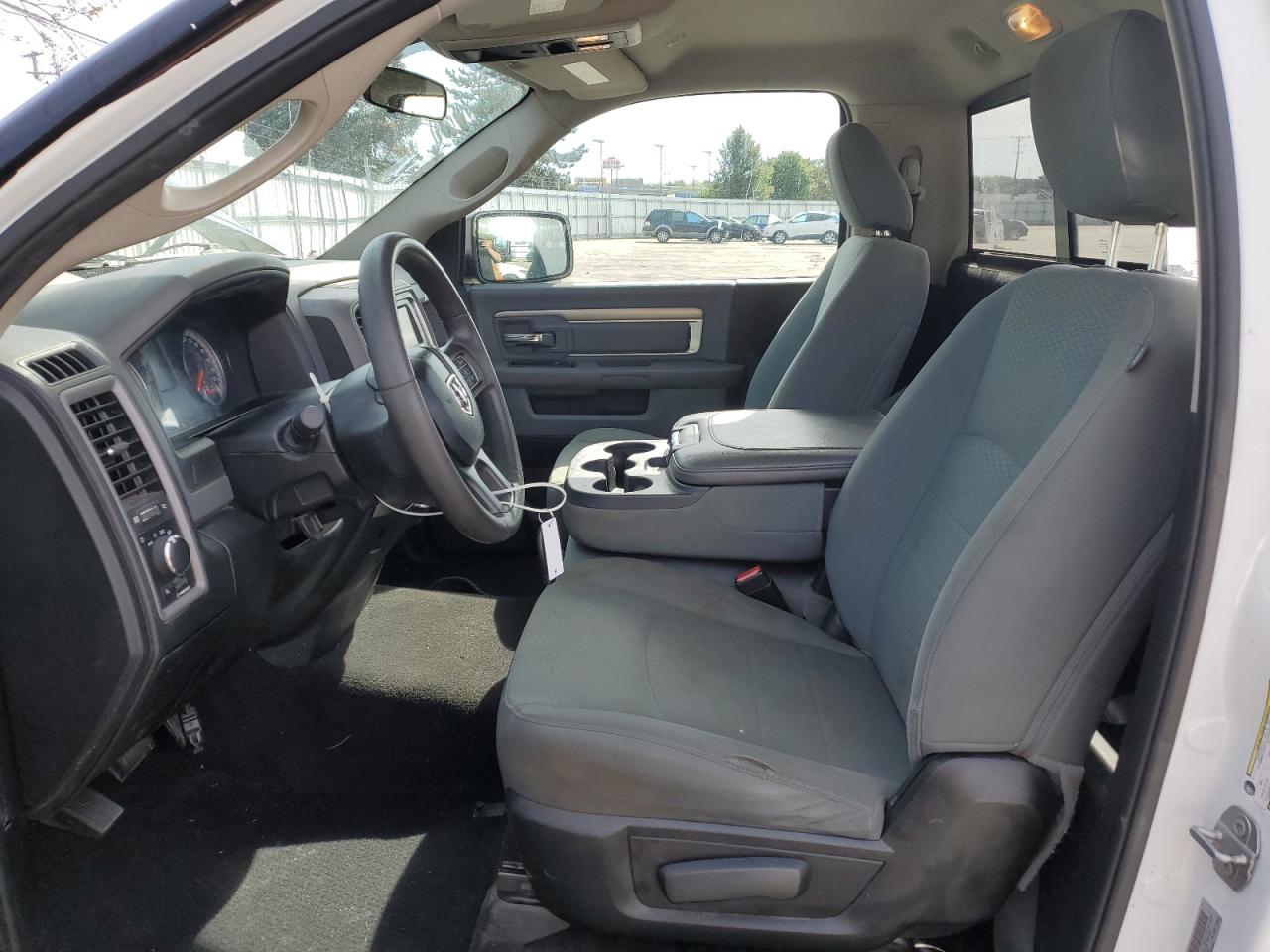 2019 Ram 1500 Classic Tradesman VIN: 3C6JR6DT1KG506072 Lot: 86143835