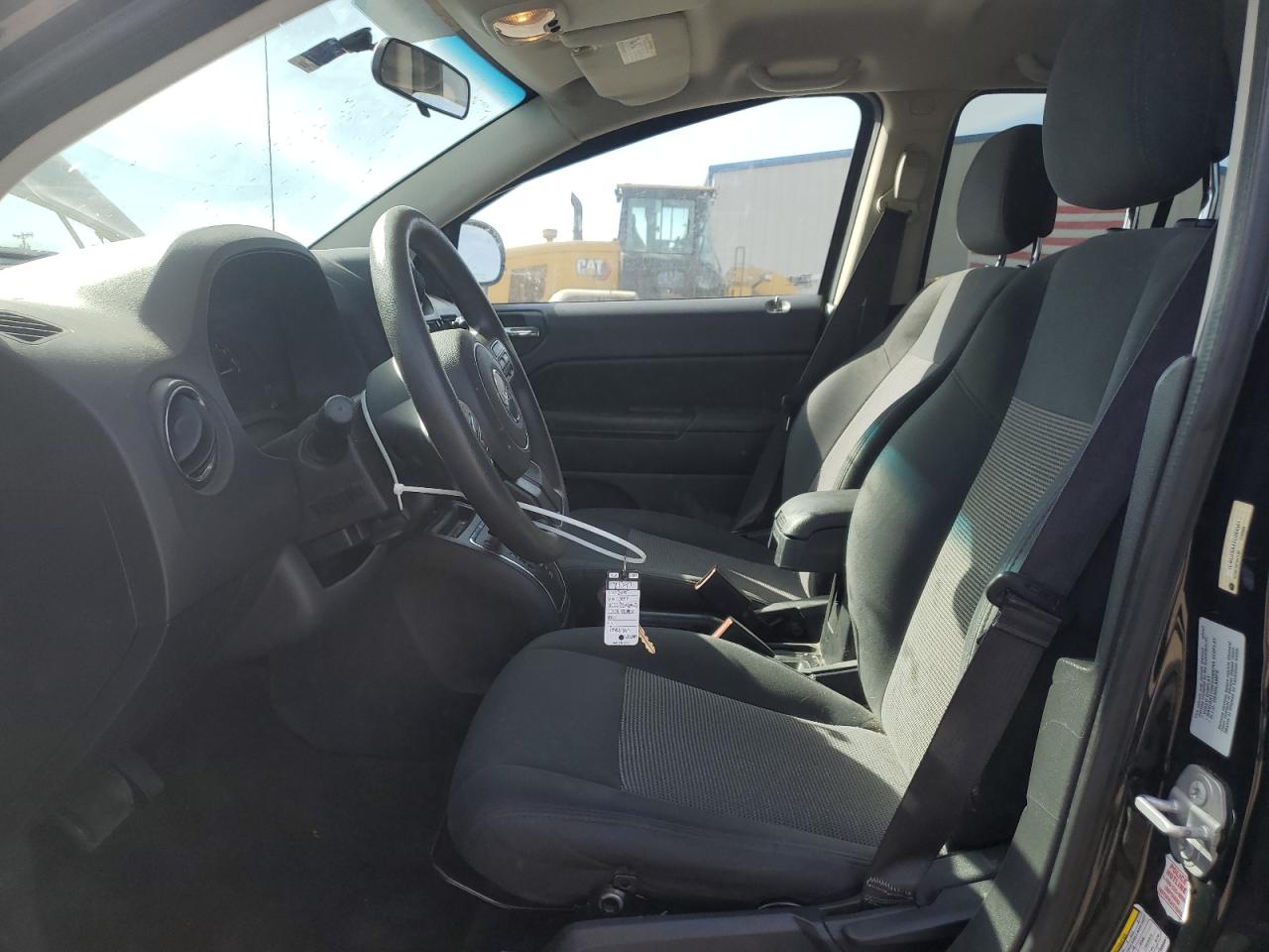 2015 Jeep Compass Sport VIN: 1C4NJCBAXFD284541 Lot: 87307345