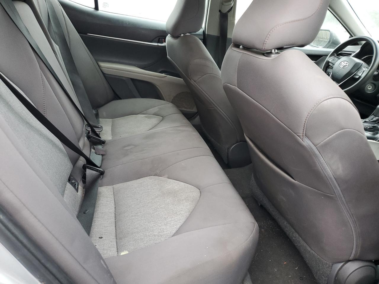 2019 Toyota Camry L VIN: 4T1B11HK2KU741579 Lot: 84891815