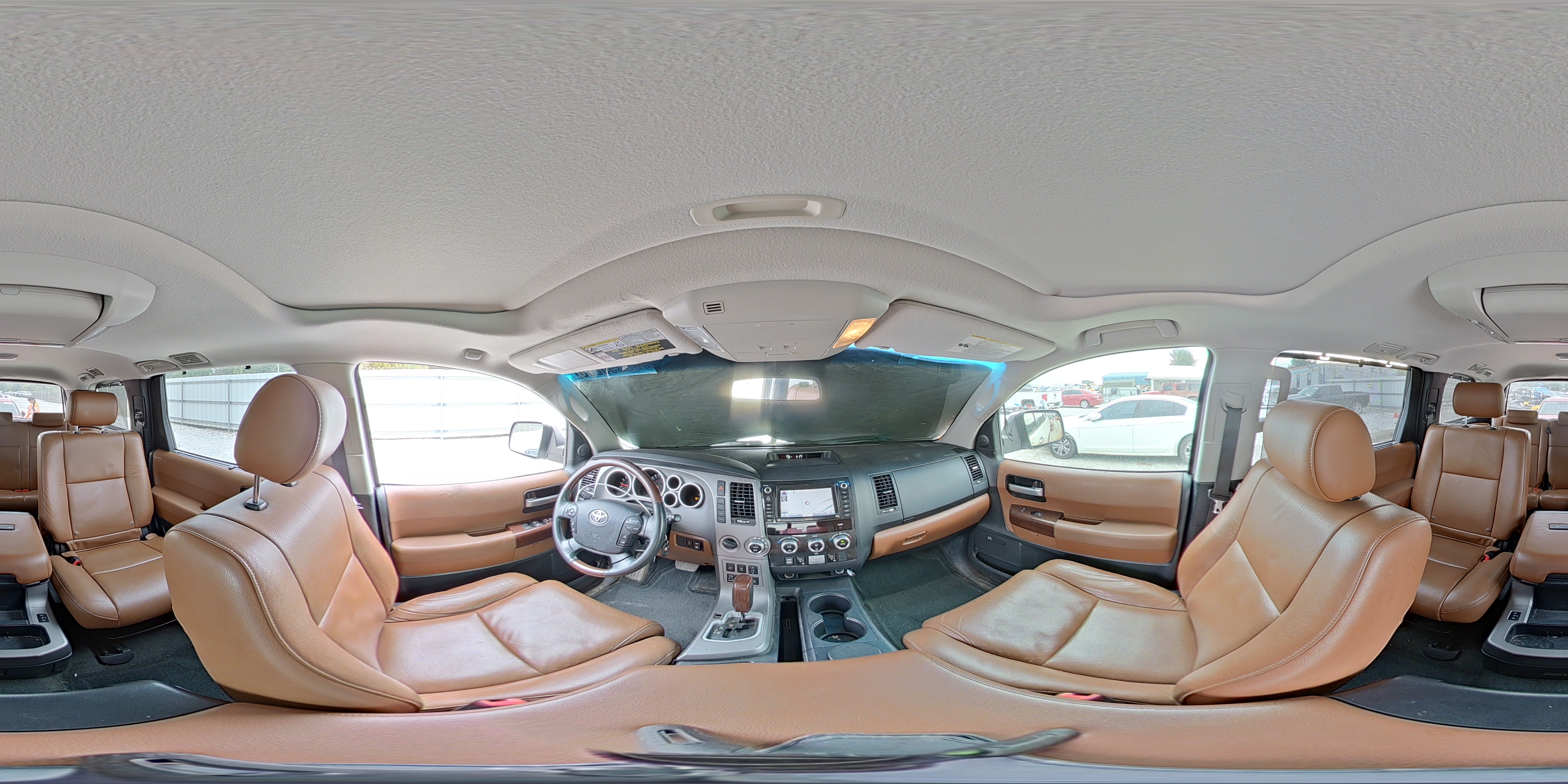 2011 Toyota Sequoia Platinum VIN: 5TDDW5G10BS053664 Lot: 85390235