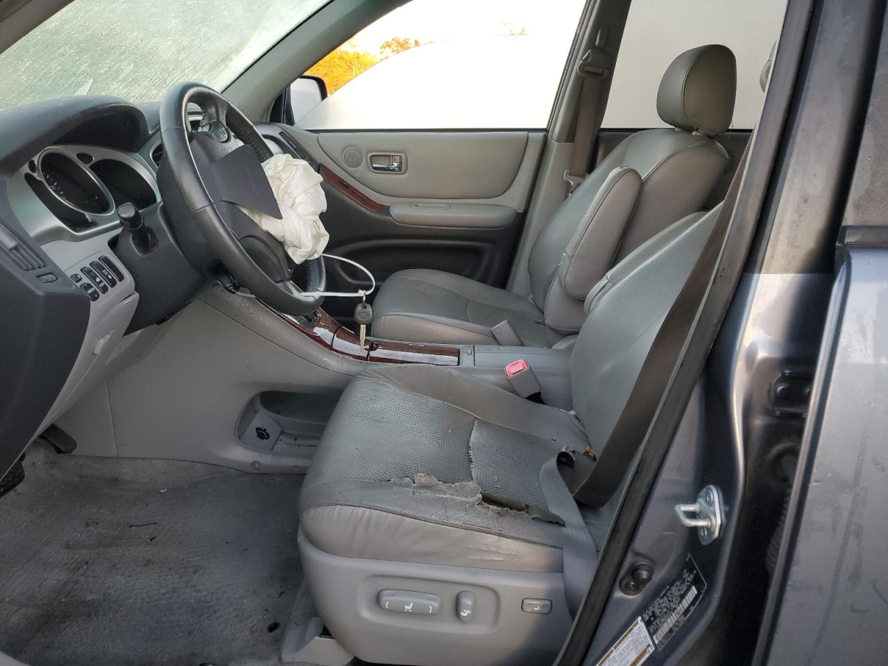 2005 Toyota Highlander Limited VIN: JTEDP21A350050510 Lot: 90590135