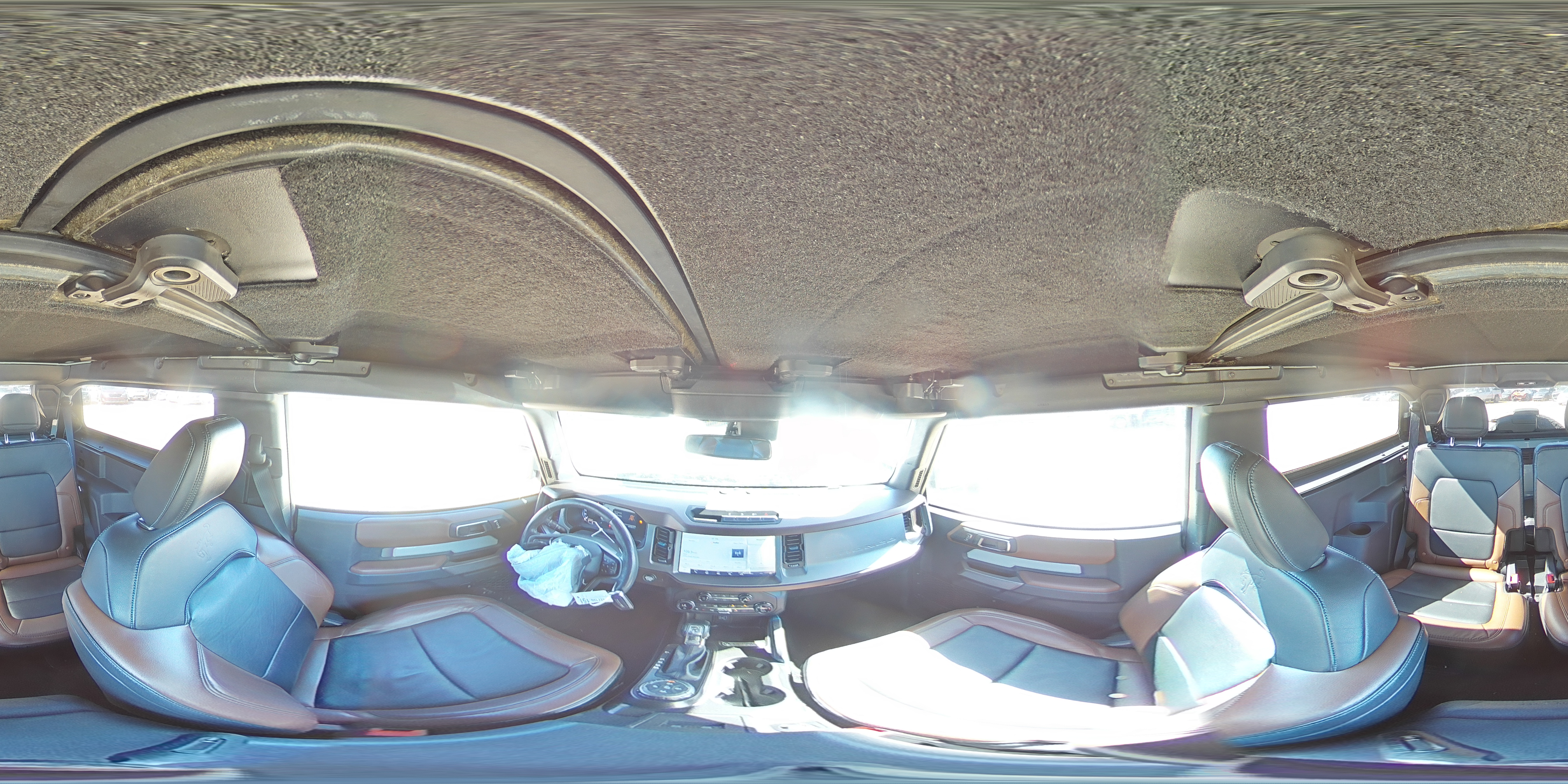 2021 Ford Bronco Base VIN: 1FMDE5CH6MLA60933 Lot: 82480965