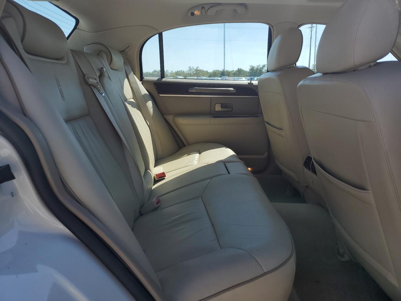 2006 Lincoln Town Car Designer VIN: 1LNHM83V96Y643675 Lot: 84955155