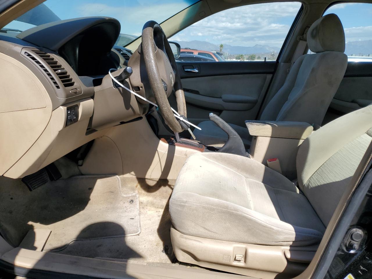 2006 Honda Accord Ex VIN: 1HGCM56766A065863 Lot: 82393275