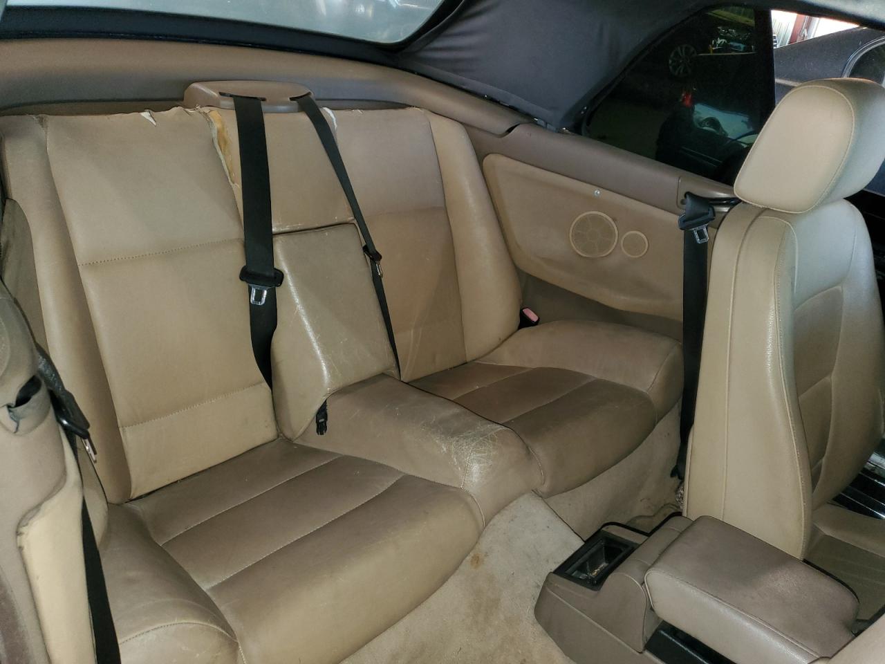 1994 BMW 325 Ic VIN: WBABJ5326RJC81373 Lot: 82373815