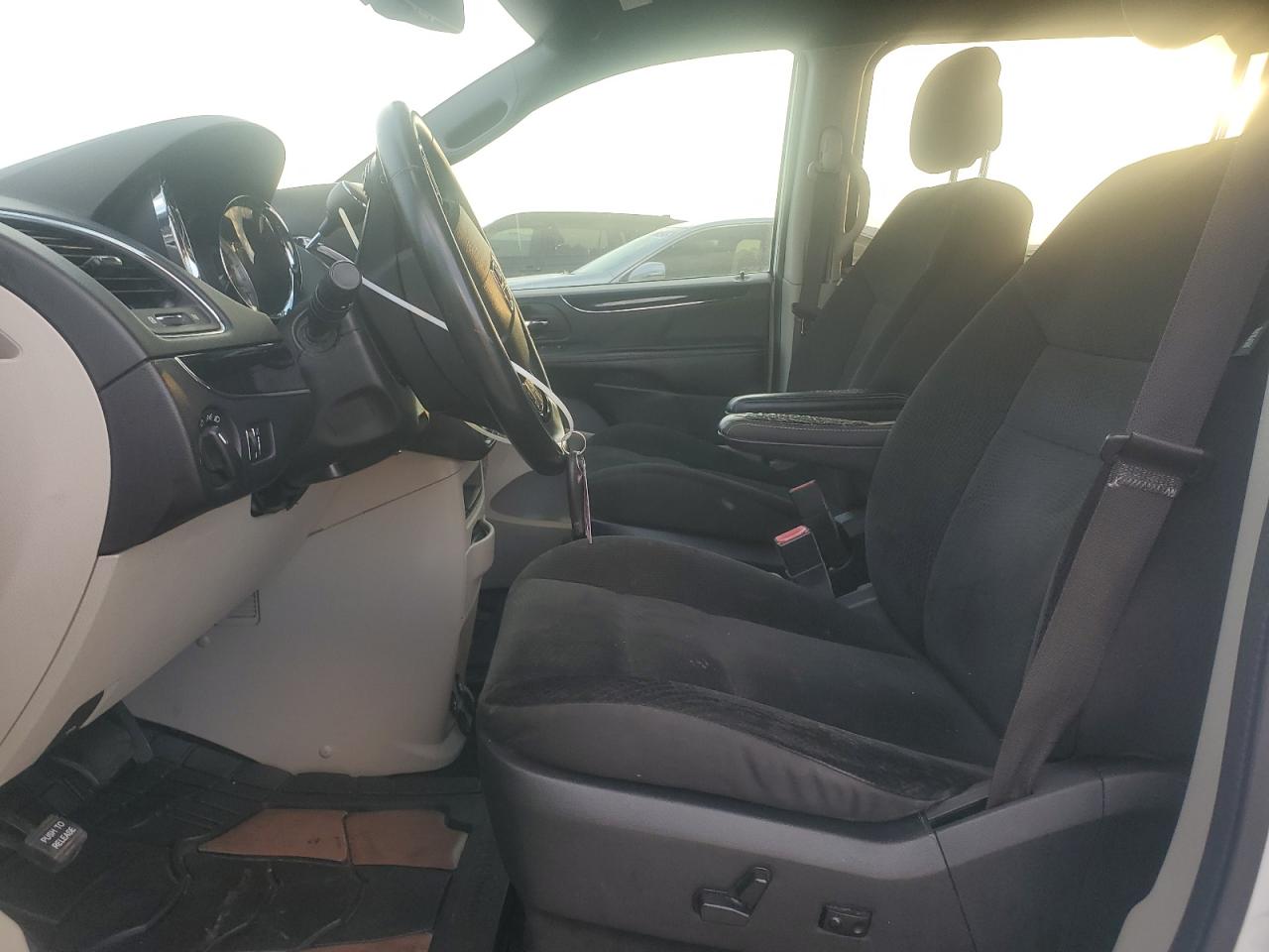 2017 Dodge Grand Caravan Se VIN: 2C4RDGBGXHR725251 Lot: 82396675