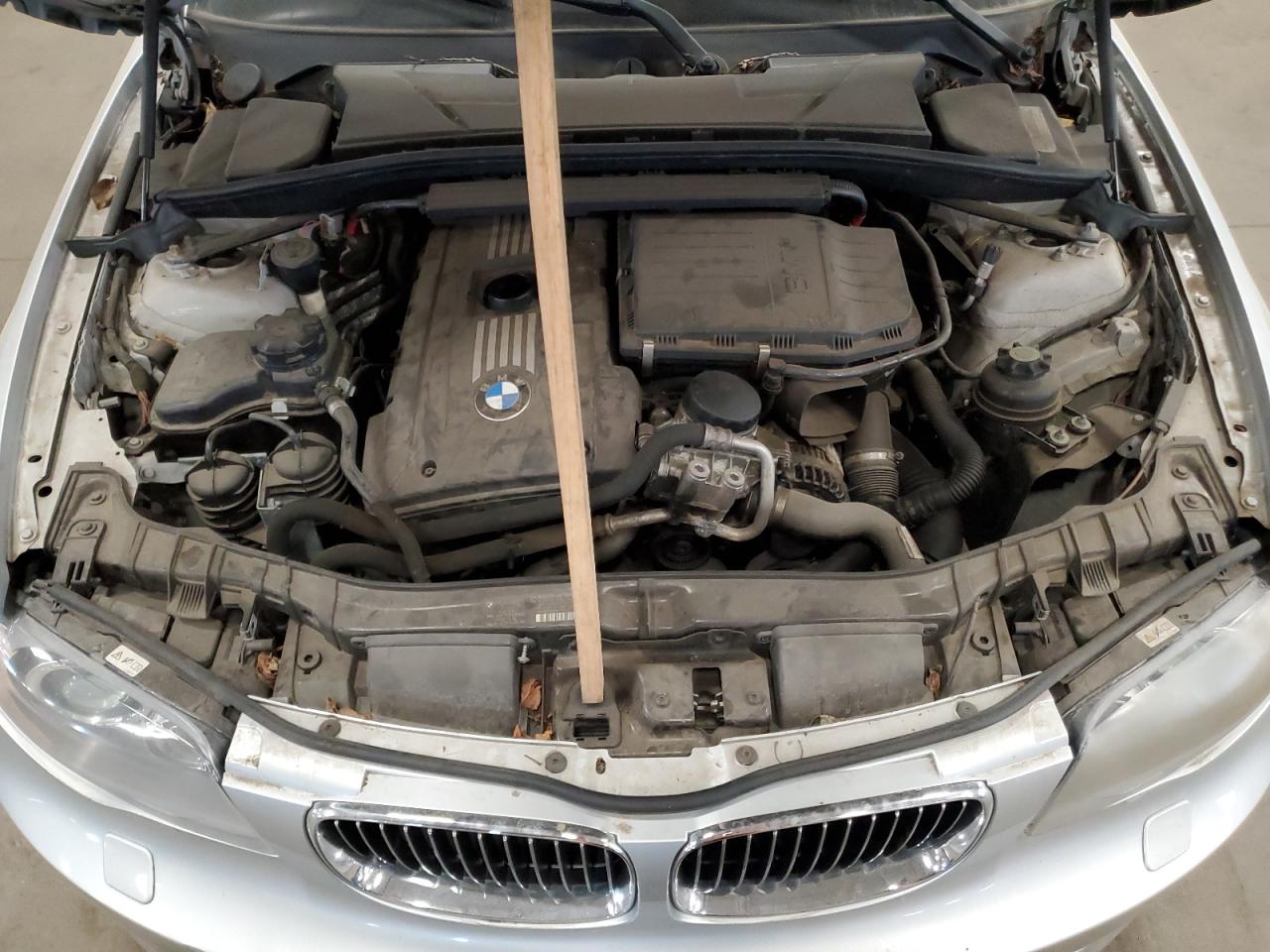 2010 BMW 135 I VIN: WBAUN9C50AVK42044 Lot: 84988635