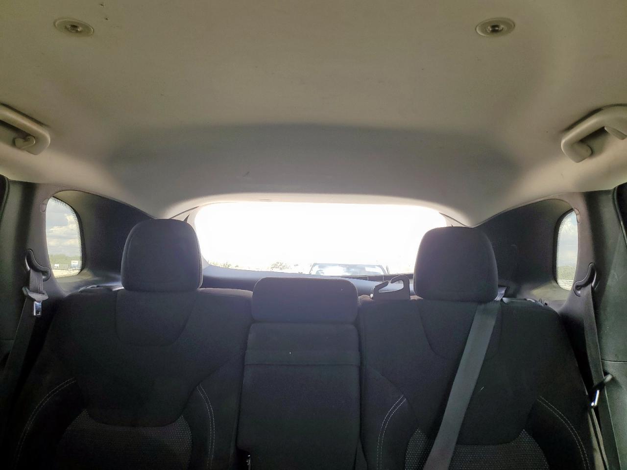 2019 Jeep Cherokee Latitude VIN: 1C4PJLCB0KD365624 Lot: 84645185